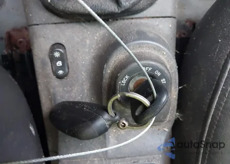 2000 Saab 9-3 Se from USA, damaged, VIN YS3DF75KXY7017631